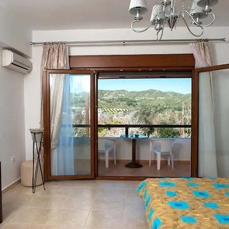 Dolce Vati Luxury Villas Jenádi