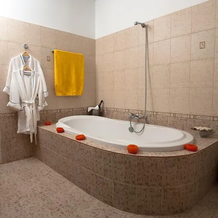 Dolce Vati Luxury Villas * Gennadi